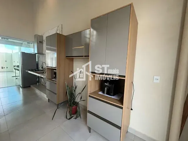 Sobrado com 160m² 3 quartos e 1 banheiro, à venda, no bairro Jardim Heloisa em Andradas