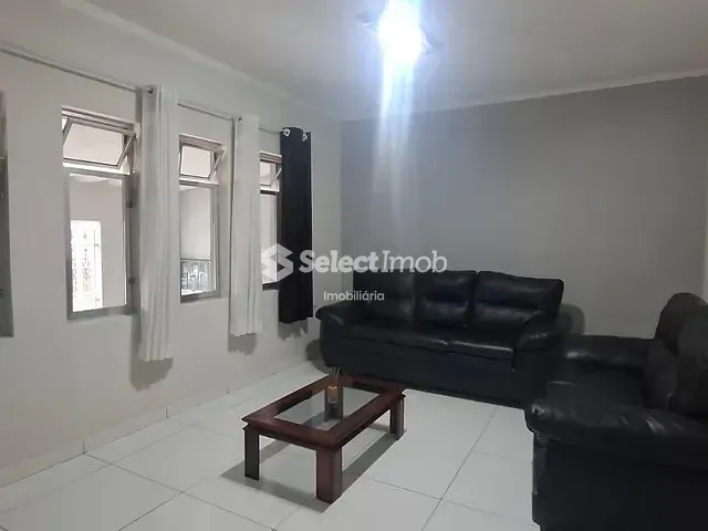 Casa com 250m² 4 quartos e 3 banheiros, à venda, no bairro Jardim Camila em Mauá