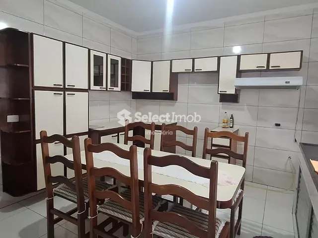 Casa com 250m² 4 quartos e 3 banheiros, à venda, no bairro Jardim Camila em Mauá