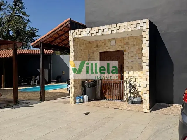 Casa com 1000m² 3 quartos e 1 banheiro, à venda, no bairro Jardim Medina em Poá