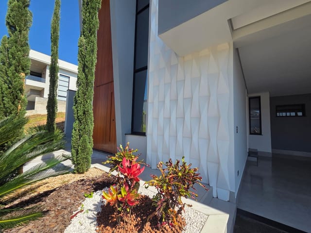 Casa com 517m² 3 quartos e 5 banheiros, à venda, no bairro Recanto do Lago em São João da Boa Vista
