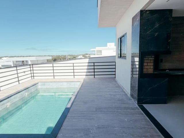 Casa 3 quartos e 4 banheiros, à venda, no bairro Alphaville em Rio das Ostras