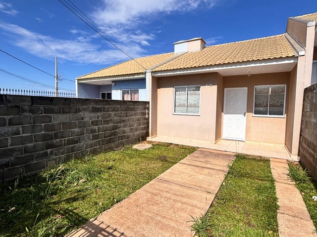 Casa com 103m² 2 quartos e 1 banheiro, à venda, no bairro Neves em Ponta Grossa