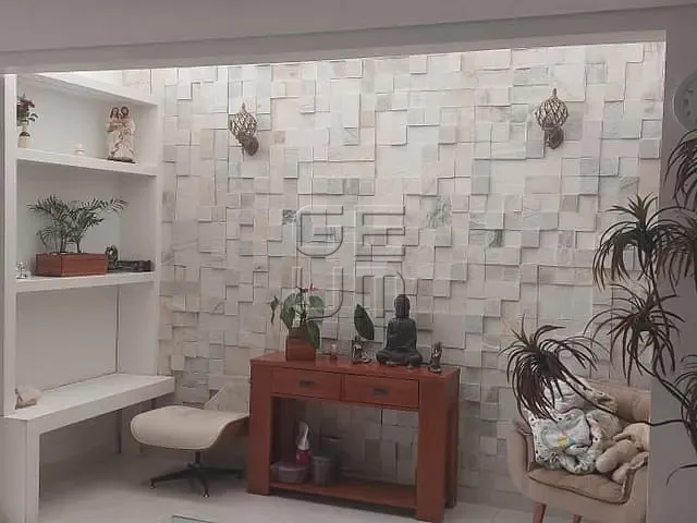 Casa com 300m² 3 quartos e 3 banheiros, à venda, no bairro Universitário em Londrina