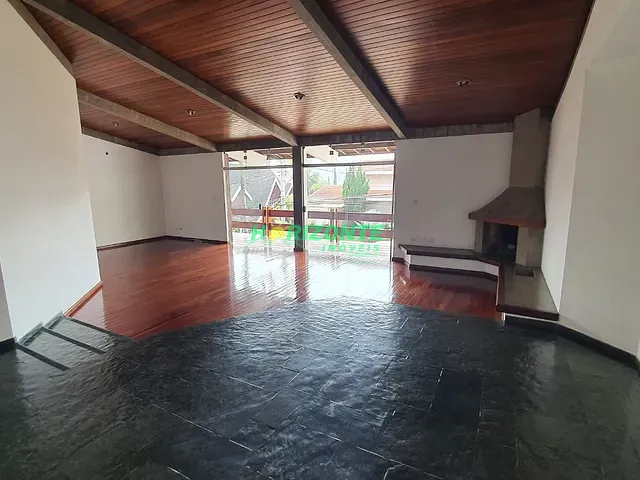 Casa com 700m² 4 quartos e 5 banheiros, para alugar, no bairro Jardim das Colinas em São José dos Campos