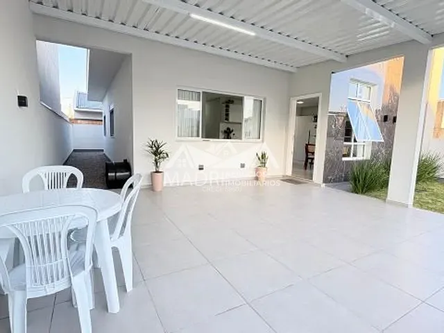 Casa 3 quartos e 2 banheiros, à venda, no bairro Bela Vista em Palhoça