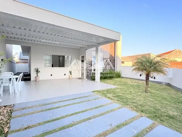 Casa 3 quartos e 2 banheiros, à venda, no bairro Bela Vista em Palhoça