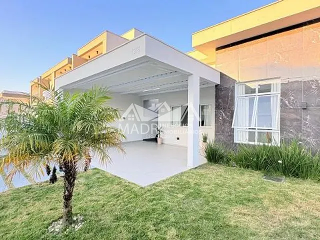 Casa 3 quartos e 2 banheiros, à venda, no bairro Bela Vista em Palhoça