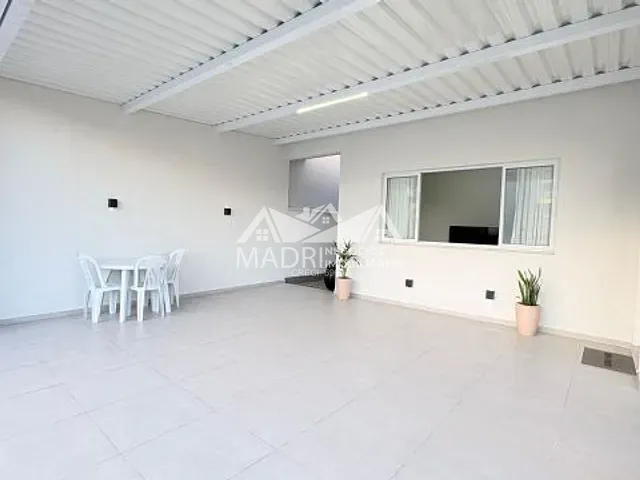 Casa 3 quartos e 2 banheiros, à venda, no bairro Bela Vista em Palhoça