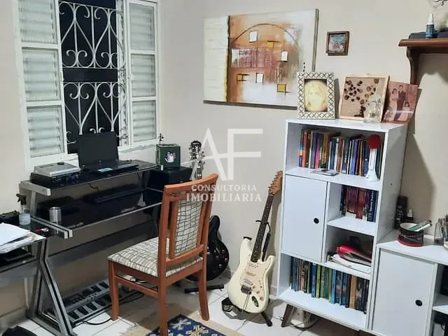 Casa com 125m² 2 quartos e 1 banheiro, à venda, no bairro Residencial e Comercial Laerte Asumpção em Pindamonhangaba