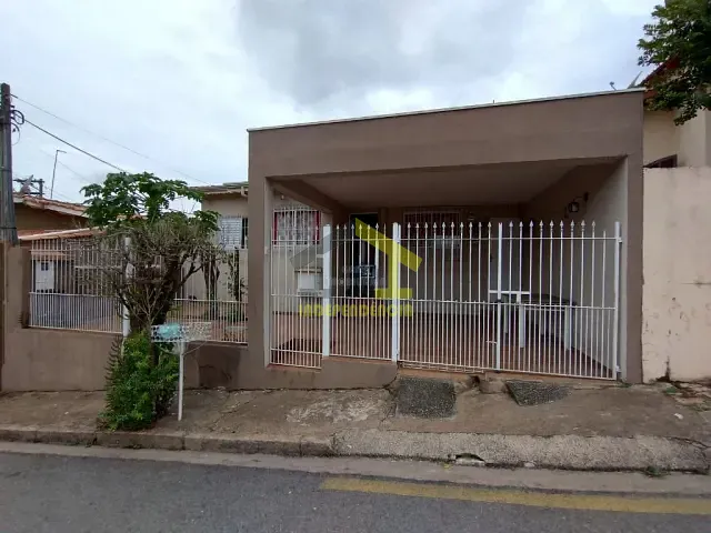Casa com 200m² 3 quartos e 2 banheiros, à venda, no bairro Núcleo Residencial Afonso Zupardo em Itatiba