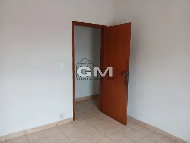 Casa 3 quartos e 2 banheiros, à venda, no bairro Independência em Ribeirão Preto