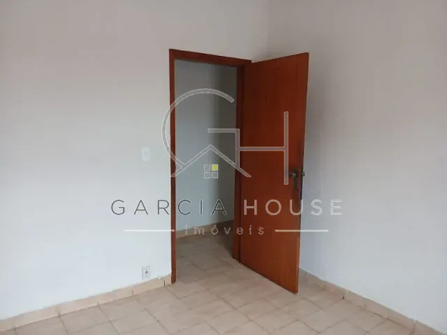 Casa 3 quartos e 2 banheiros, à venda, no bairro Independência em Ribeirão Preto