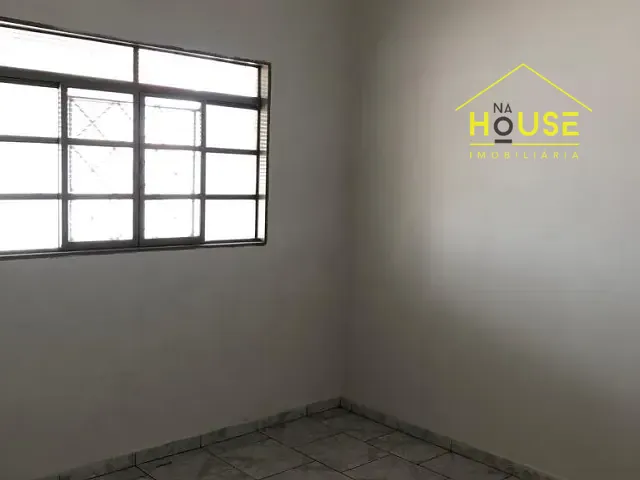 Casa 2 quartos e 1 banheiro, à venda, no bairro Vale do Sol em Votuporanga