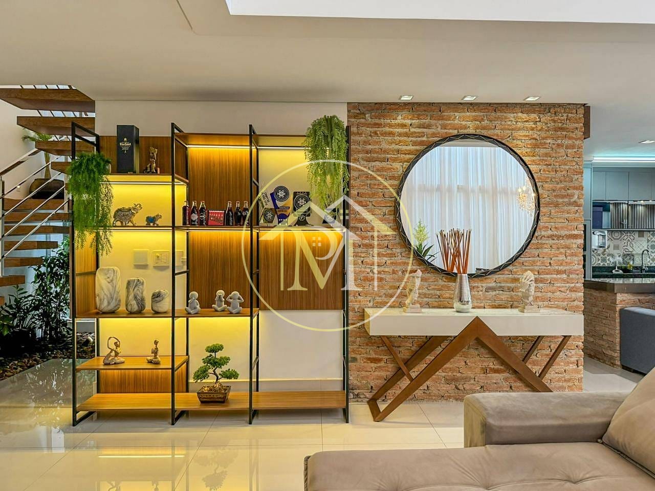 Casa à venda com 3 quartos, 295m² - Foto 4