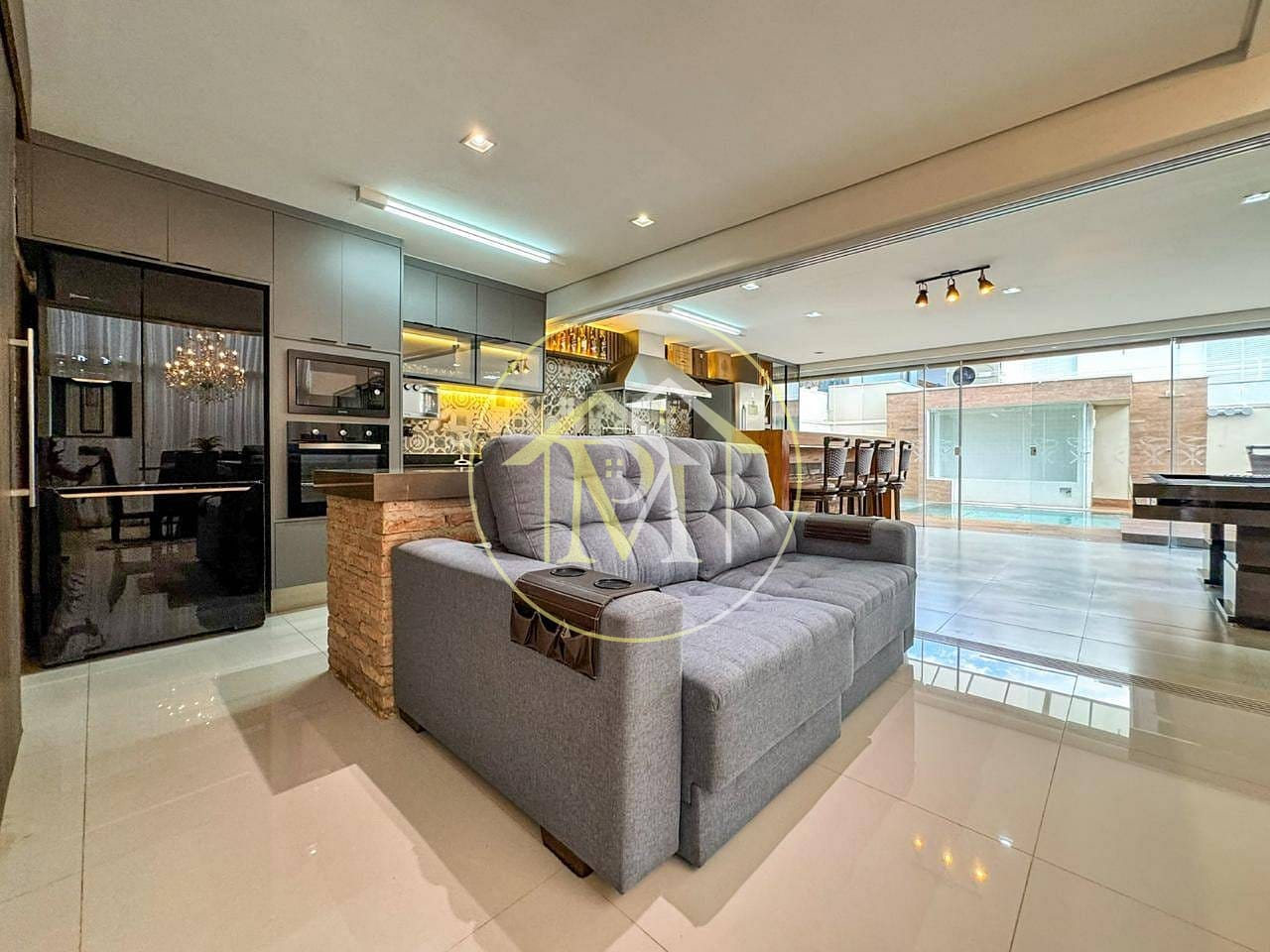 Casa à venda com 3 quartos, 295m² - Foto 15