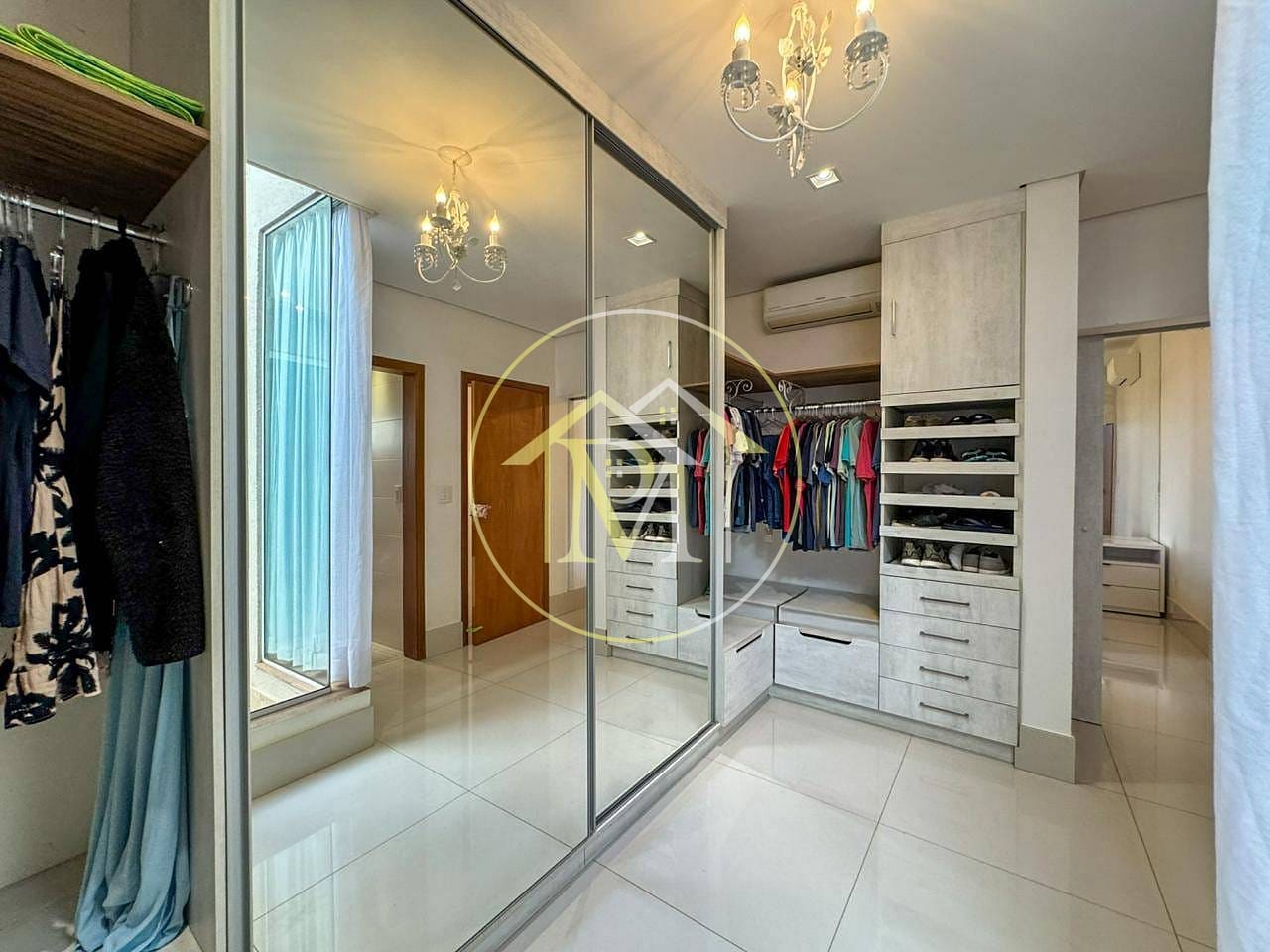 Casa à venda com 3 quartos, 295m² - Foto 41