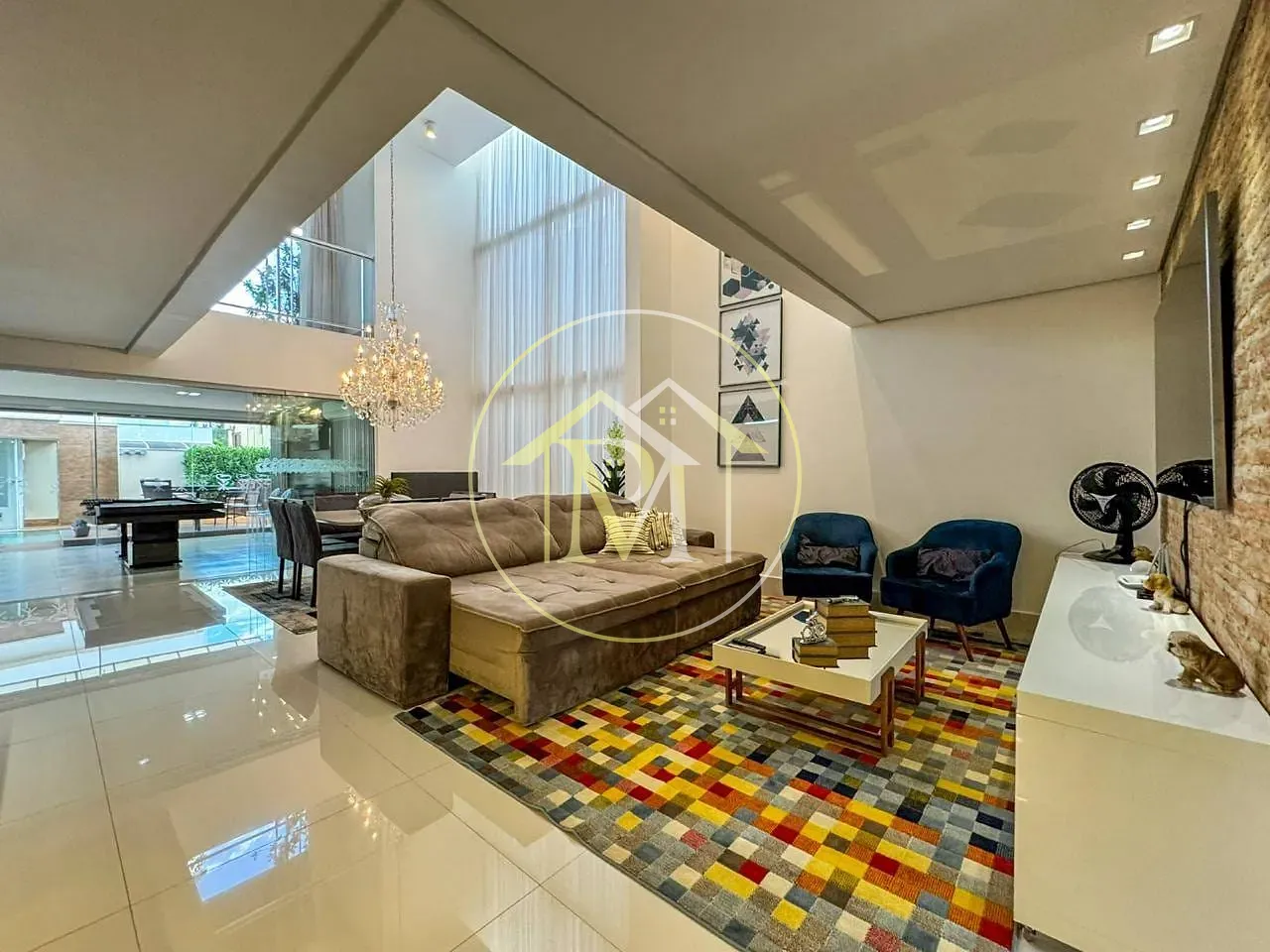 Casa, 3 quartos, 295 m² - Foto 2