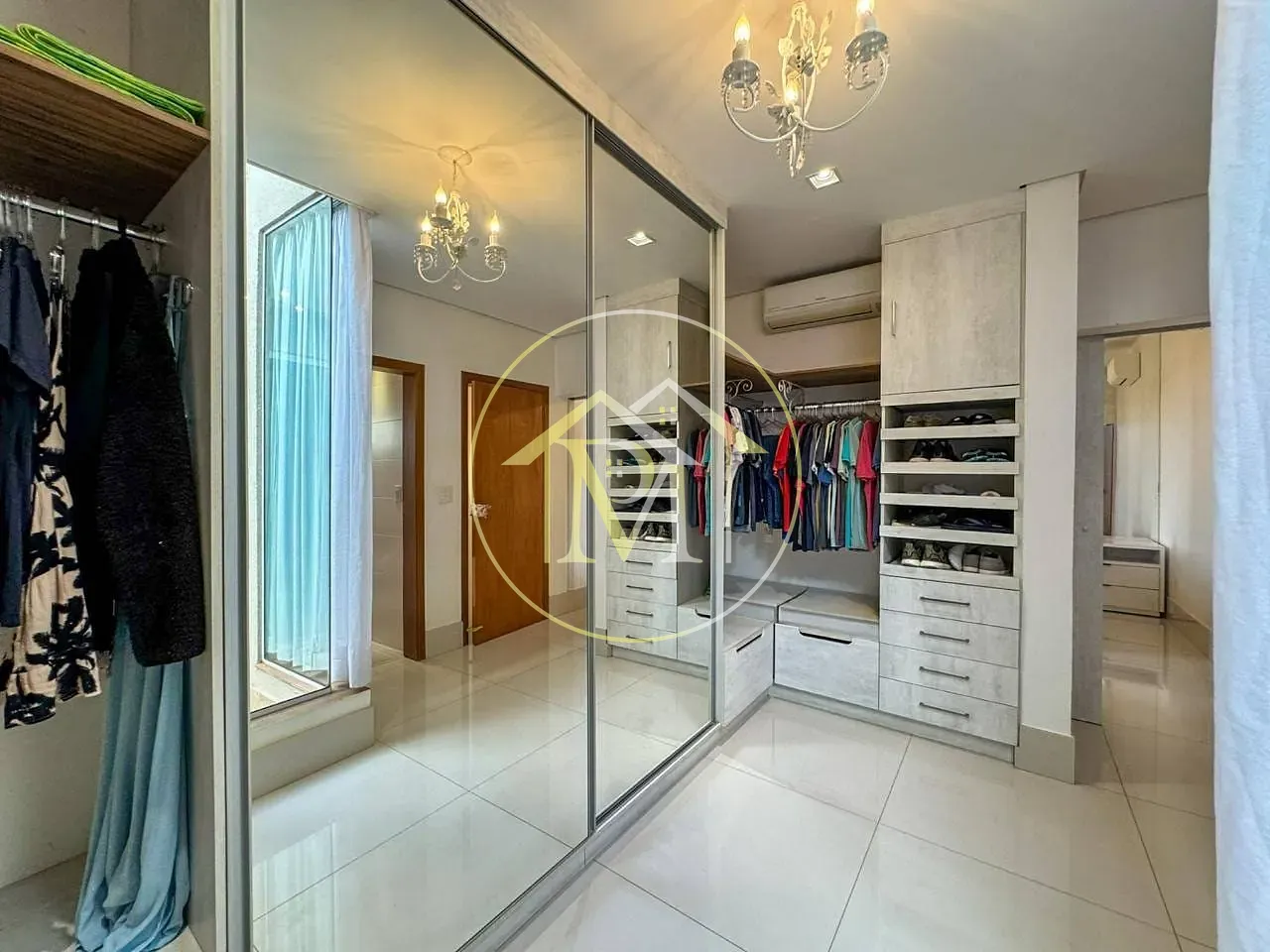 Casa, 3 quartos, 295 m² - Foto 41
