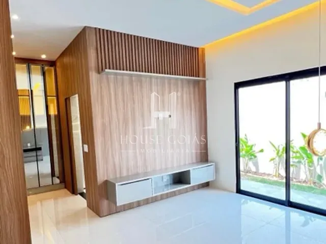 Casa com 395m² 4 quartos e 4 banheiros, à venda, no bairro Parque Amazônia em Goiânia