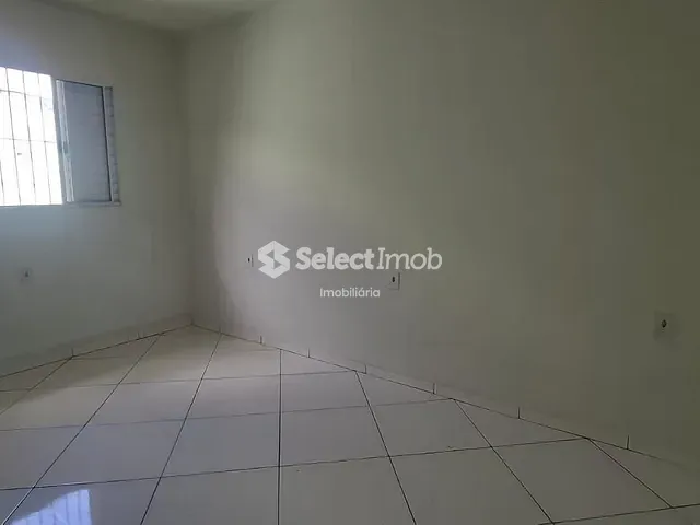 Casa com 50m² 1 quarto e 1 banheiro, para alugar, no bairro São João em Mauá