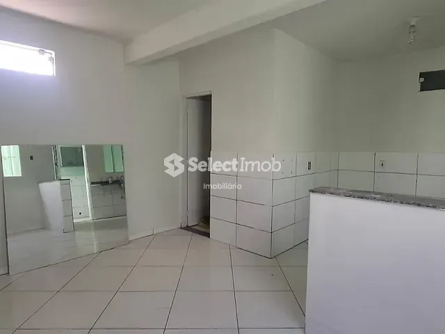 Casa com 50m² 1 quarto e 1 banheiro, para alugar, no bairro São João em Mauá