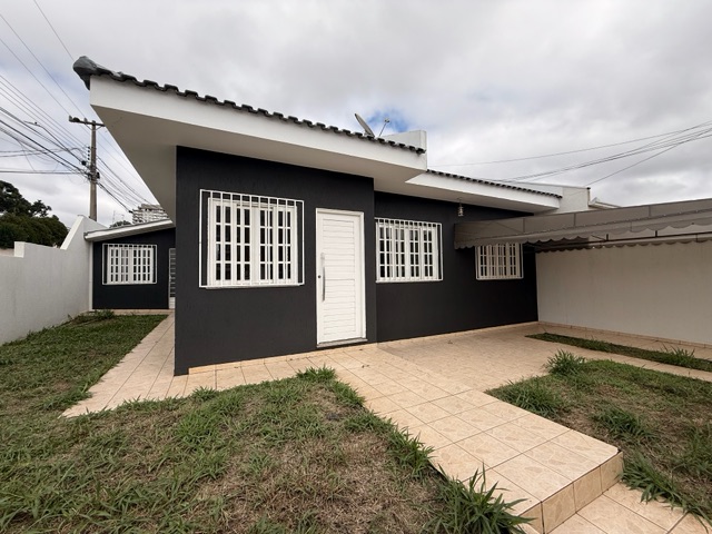 Casa com 3 dormitórios para alugar, 80 m² - Órfãs, Ponta Grossa.