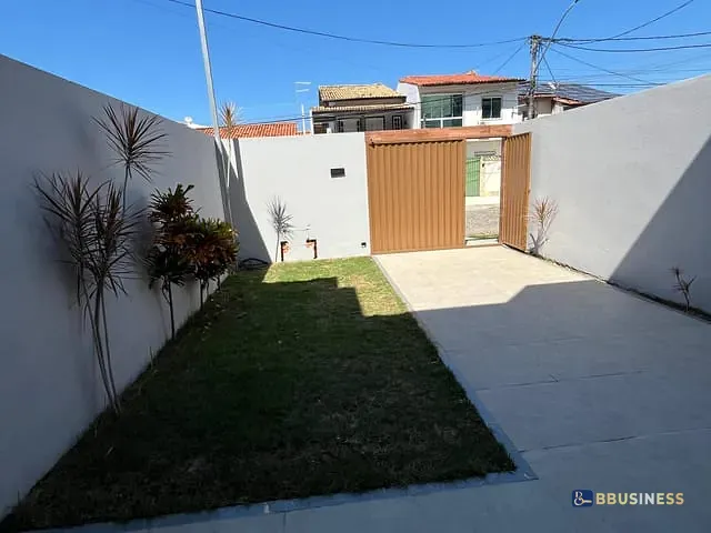 Casa com 180m² 3 quartos e 3 banheiros, à venda, no bairro Alphaville em Campos dos Goytacazes