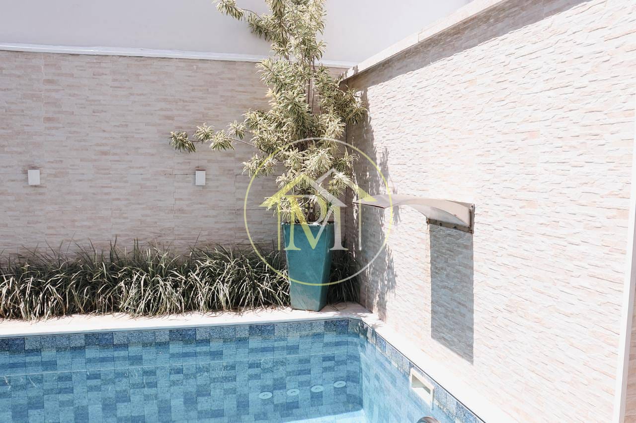 Casa à venda com 3 quartos, 310m² - Foto 8