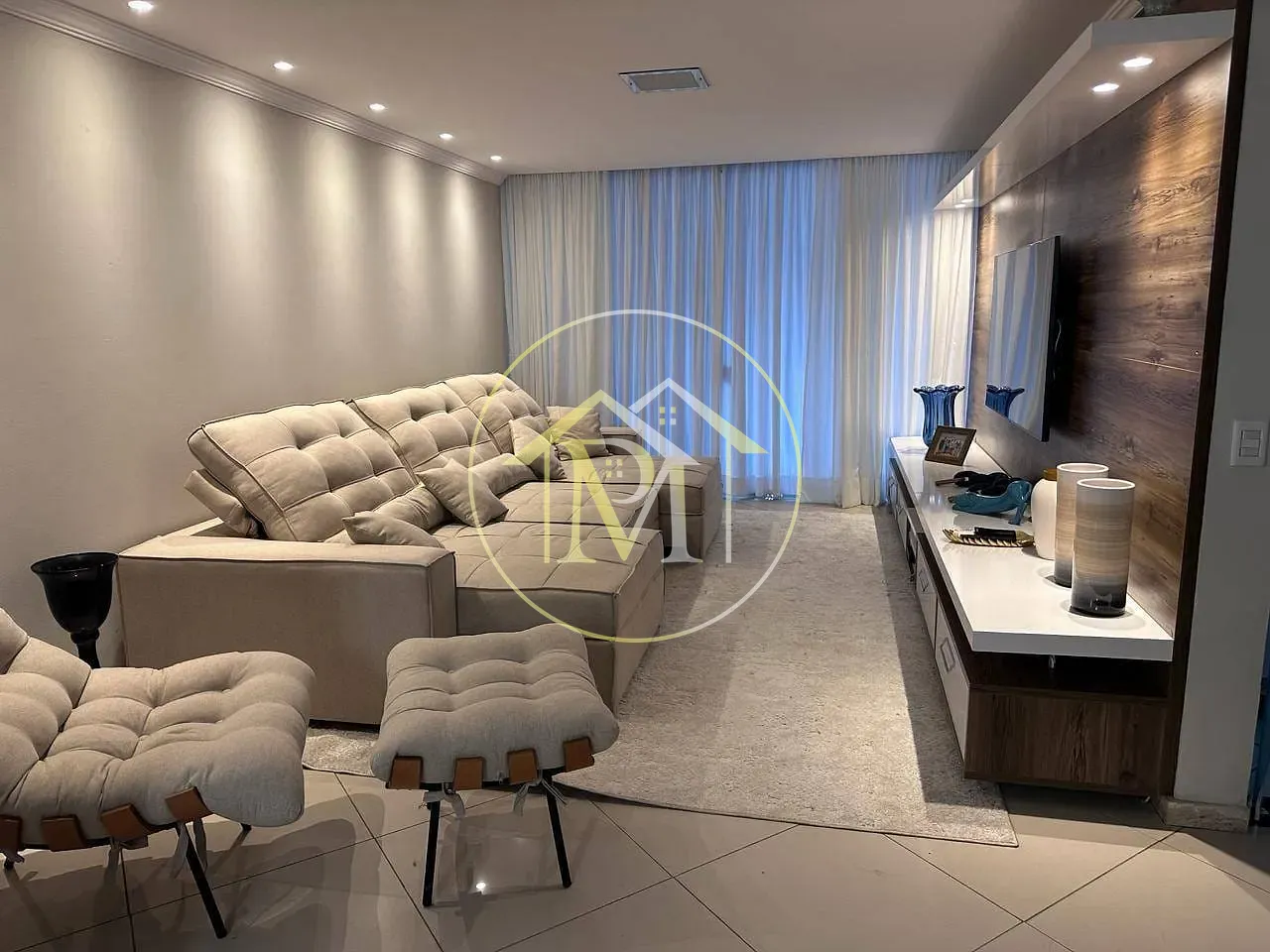 Casa, 3 quartos, 310 m² - Foto 2