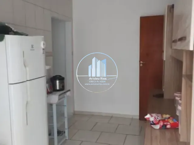 Casa com 120m² 2 quartos e 1 banheiro, à venda, no bairro Aristeu Costa Rios em Pouso Alegre