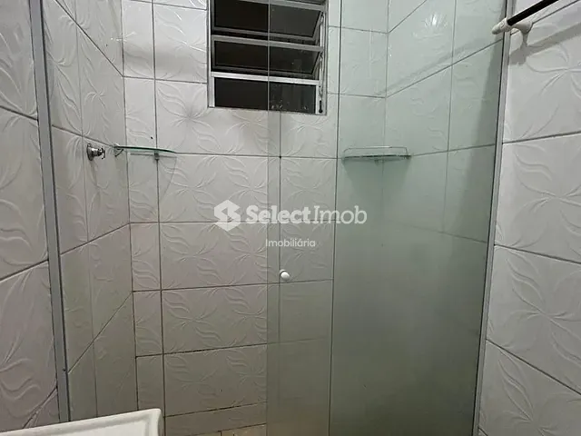 Casa com 150m² 1 quarto e 1 banheiro, à venda, no bairro Jardim Zaira em Mauá