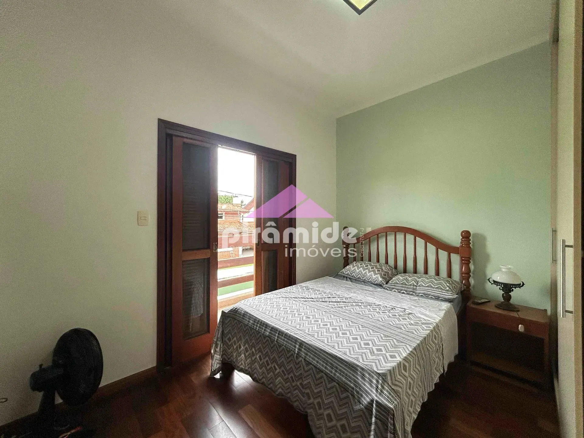 Casa, 3 quartos, 239 m² - Foto 15