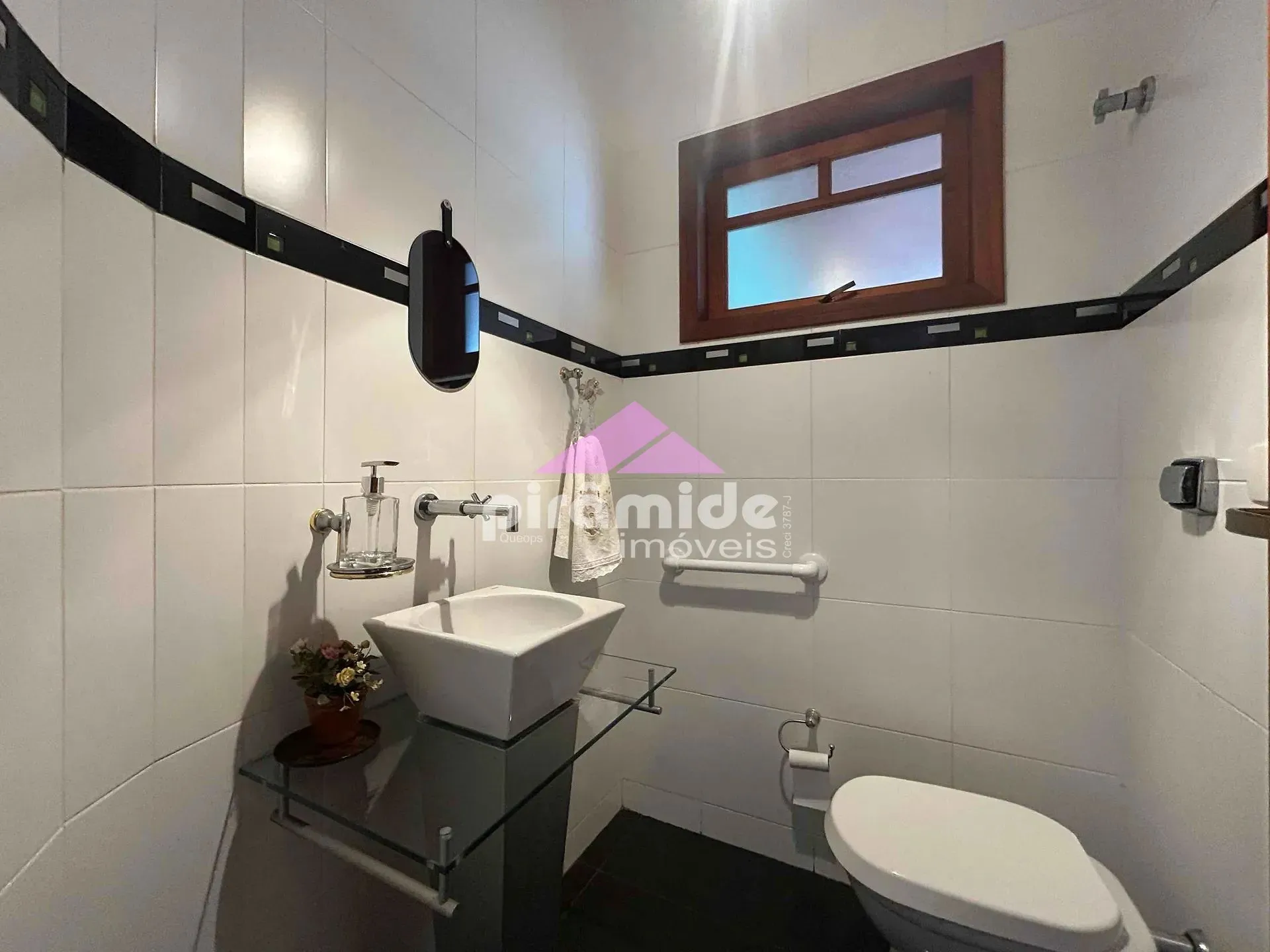 Casa, 3 quartos, 239 m² - Foto 7