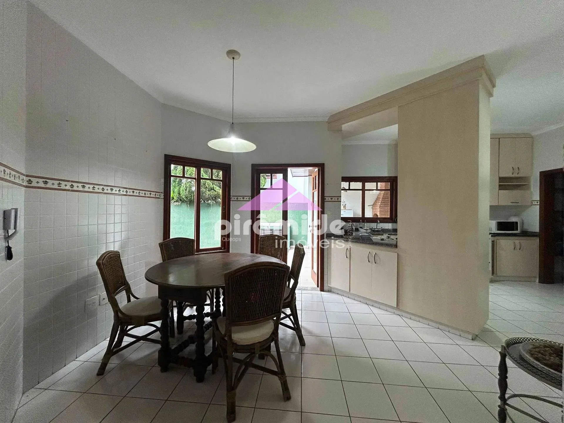 Casa, 3 quartos, 239 m² - Foto 6