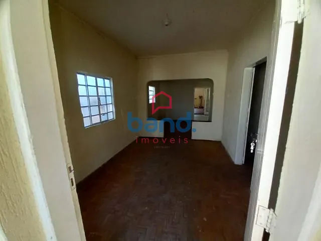 Casa com 333m² 3 quartos e 1 banheiro, à venda, no bairro Vila Progresso em Porto Feliz