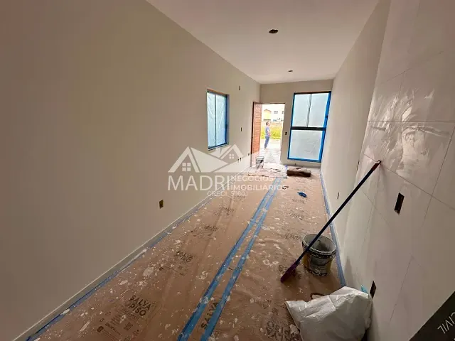 Casa 2 quartos e 2 banheiros, à venda, no bairro Nova Palhoça em Palhoça