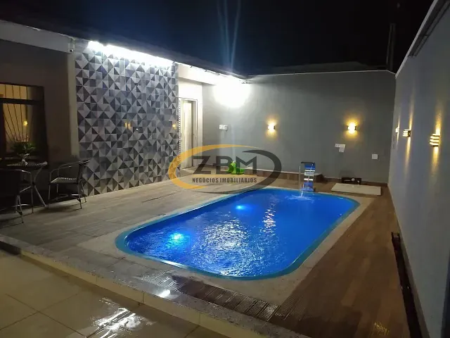 Casa com 409m² 3 quartos e 3 banheiros, à venda ou para alugar, no bairro Alpes em Londrina
