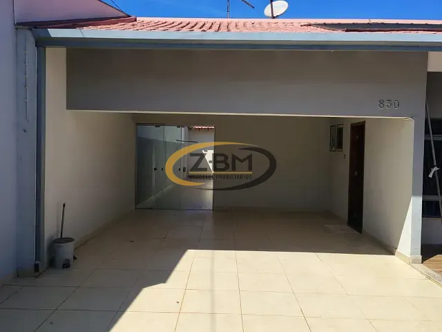 Casa com 409m² 3 quartos e 3 banheiros, à venda ou para alugar, no bairro Alpes em Londrina