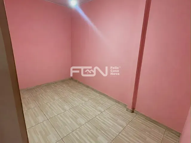 Casa 2 quartos e 2 banheiros, para alugar, no bairro Jardim Limoeiro em Camaçari