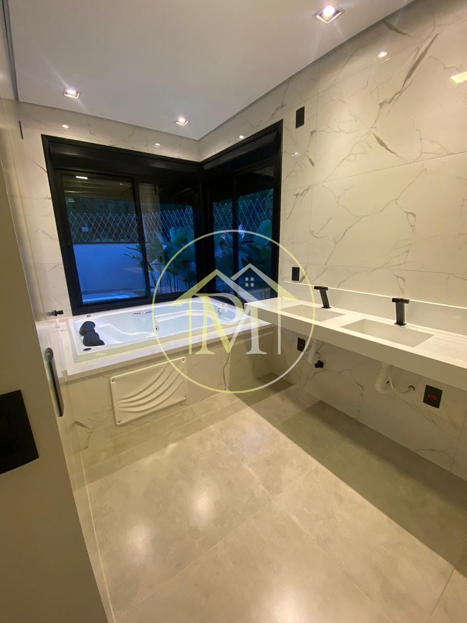 Casa à venda com 3 quartos, 184m² - Foto 17