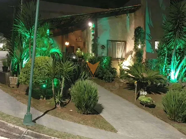 Casa 2 quartos e 2 banheiros, à venda, no bairro Pitas em Cotia