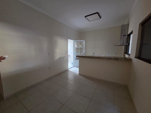 Casa com 125m² 2 quartos e 1 banheiro, para alugar, no bairro Jardim Serra da Paulista em São João da Boa Vista