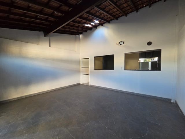 Casa com 125m² 2 quartos e 1 banheiro, para alugar, no bairro Jardim Serra da Paulista em São João da Boa Vista