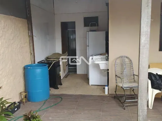 Casa 4 quartos e 3 banheiros, para alugar, no bairro Arembepe (Abrantes) em Camaçari