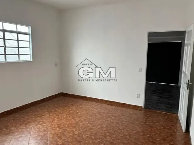 Casa com 210m² 3 quartos e 2 banheiros, à venda, no bairro Jardim Jandaia em Ribeirão Preto