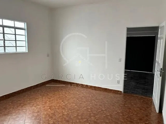 Casa com 210m² 3 quartos e 2 banheiros, à venda, no bairro Jardim Jandaia em Ribeirão Preto