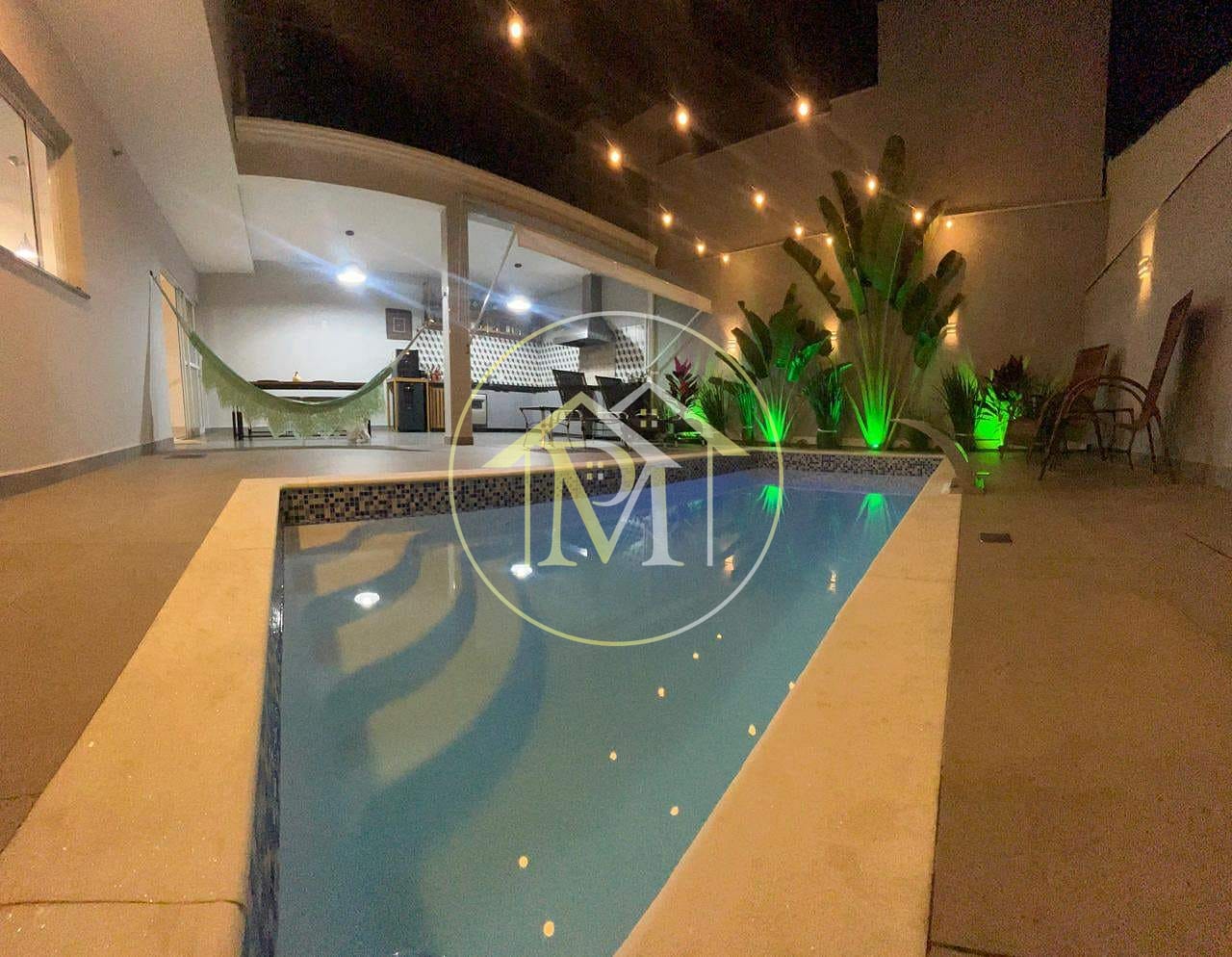 Casa à venda com 3 quartos, 260m² - Foto 12