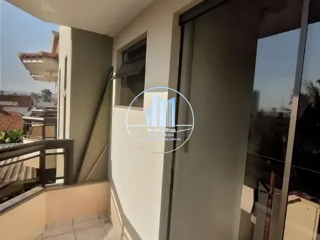 Casa com 400m² 3 quartos e 2 banheiros, à venda ou para alugar, no bairro Fátima II em Pouso Alegre