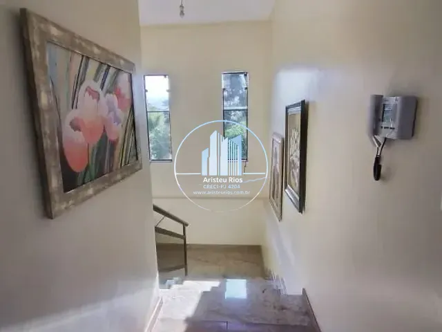 Casa com 400m² 3 quartos e 2 banheiros, à venda ou para alugar, no bairro Fátima II em Pouso Alegre